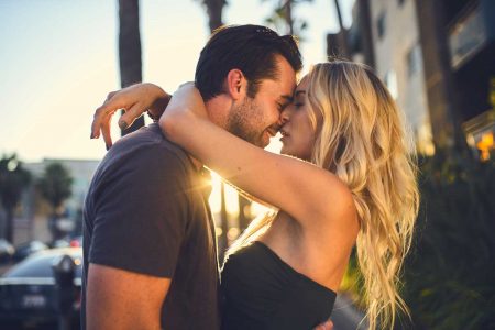 5 Ways to Convert a Rebound into a Romance